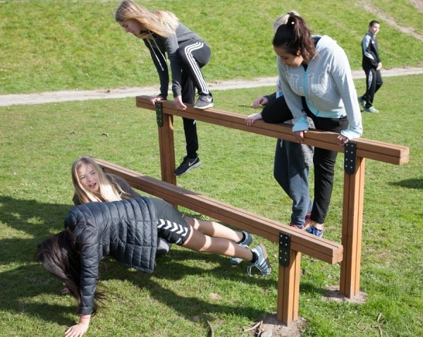 Lars Laj معدات الرياضة, اللياقة البدنية في الهواء الطلق